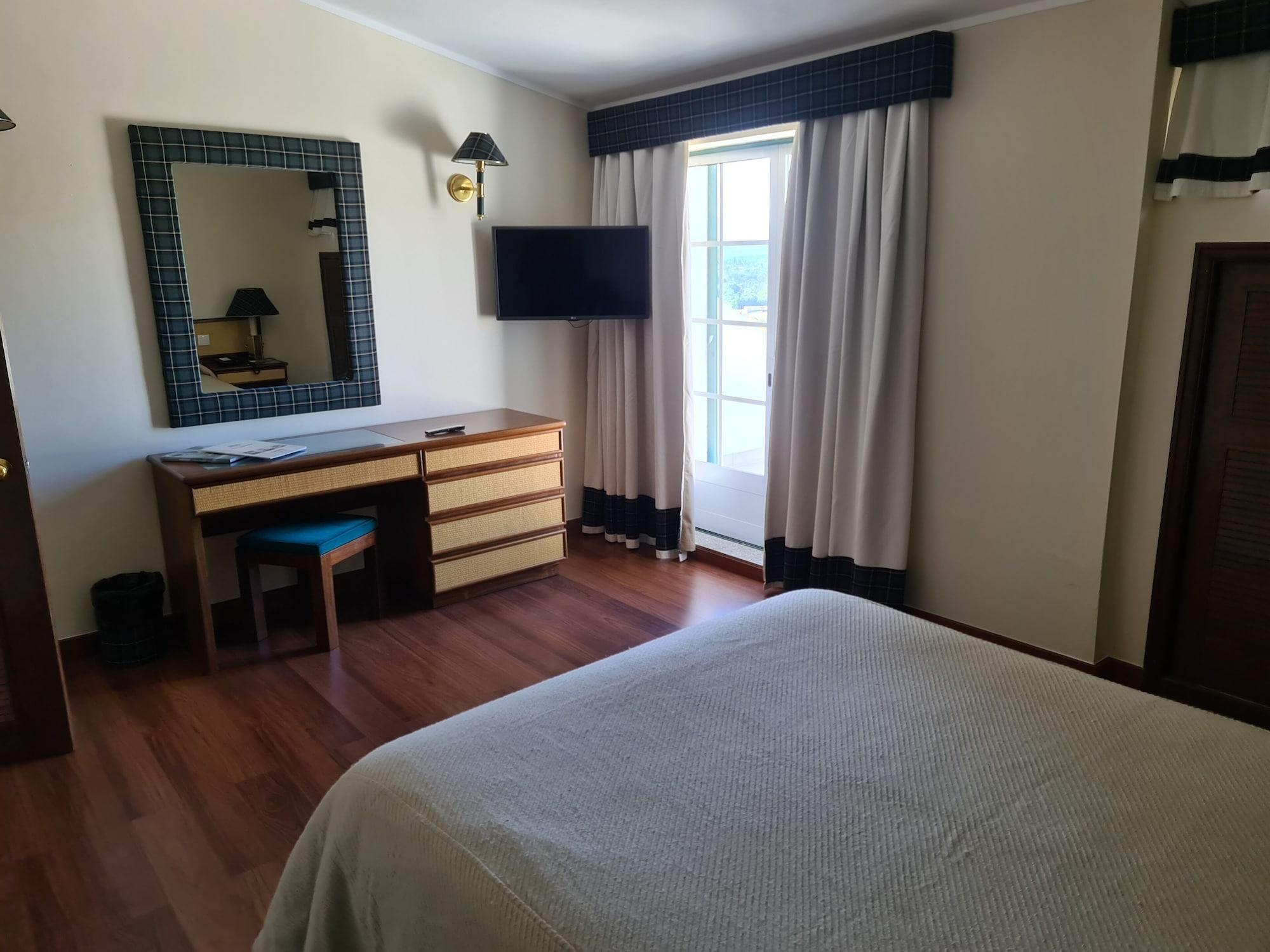 Hotel Urgeirica Nelas Luaran gambar